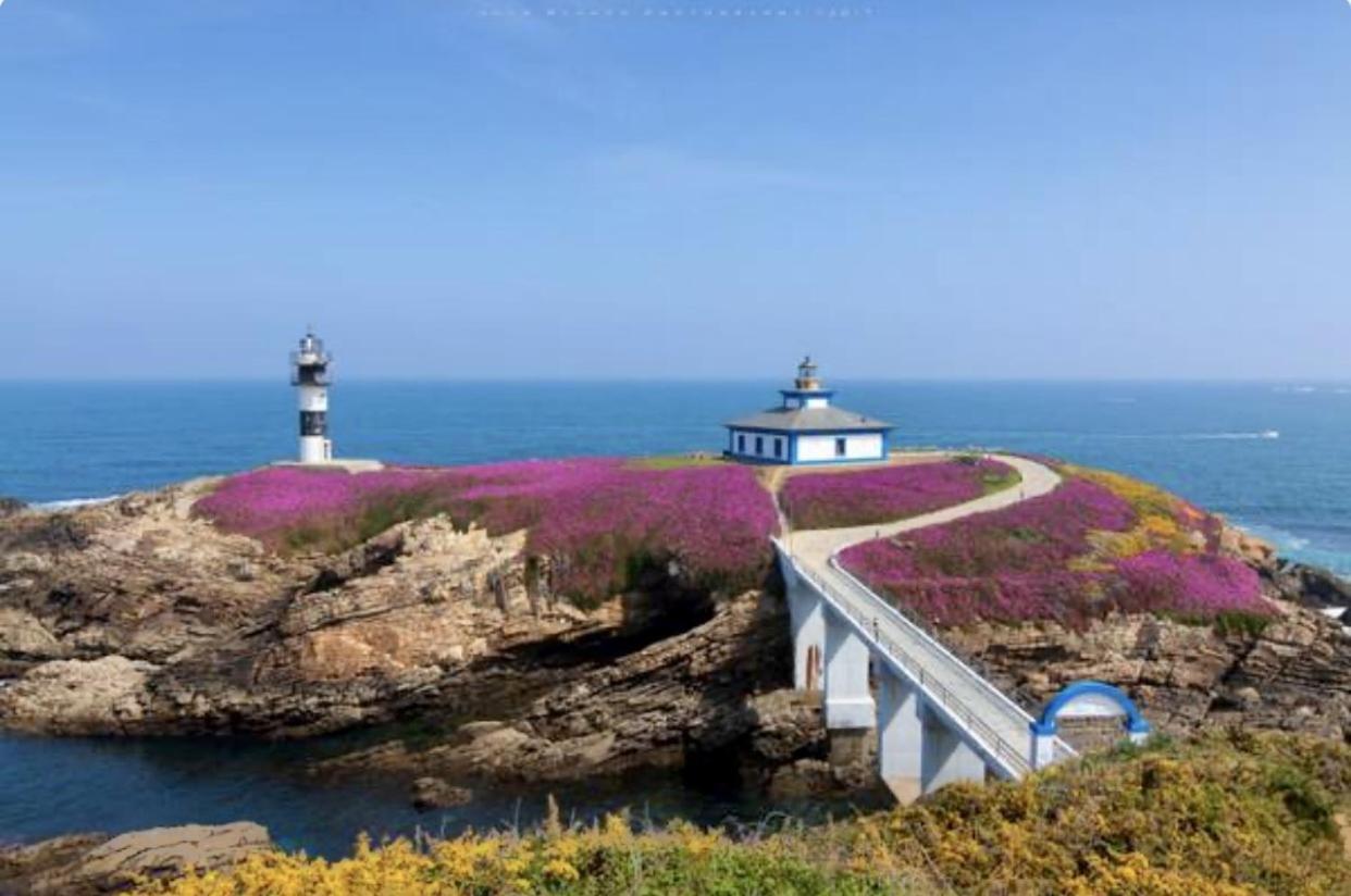 Moderno Piso Con La Mejor Terraza De Ribadeo Y Vistas Maravillosas Eksteriør bilde