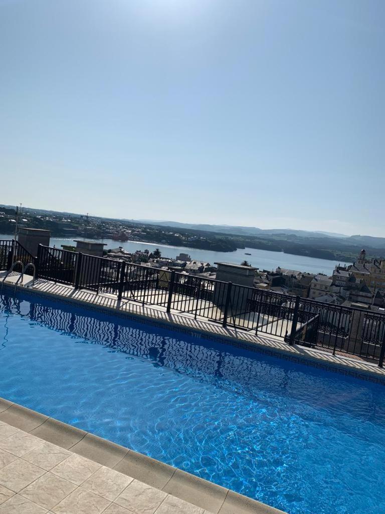 Moderno Piso Con La Mejor Terraza De Ribadeo Y Vistas Maravillosas Eksteriør bilde