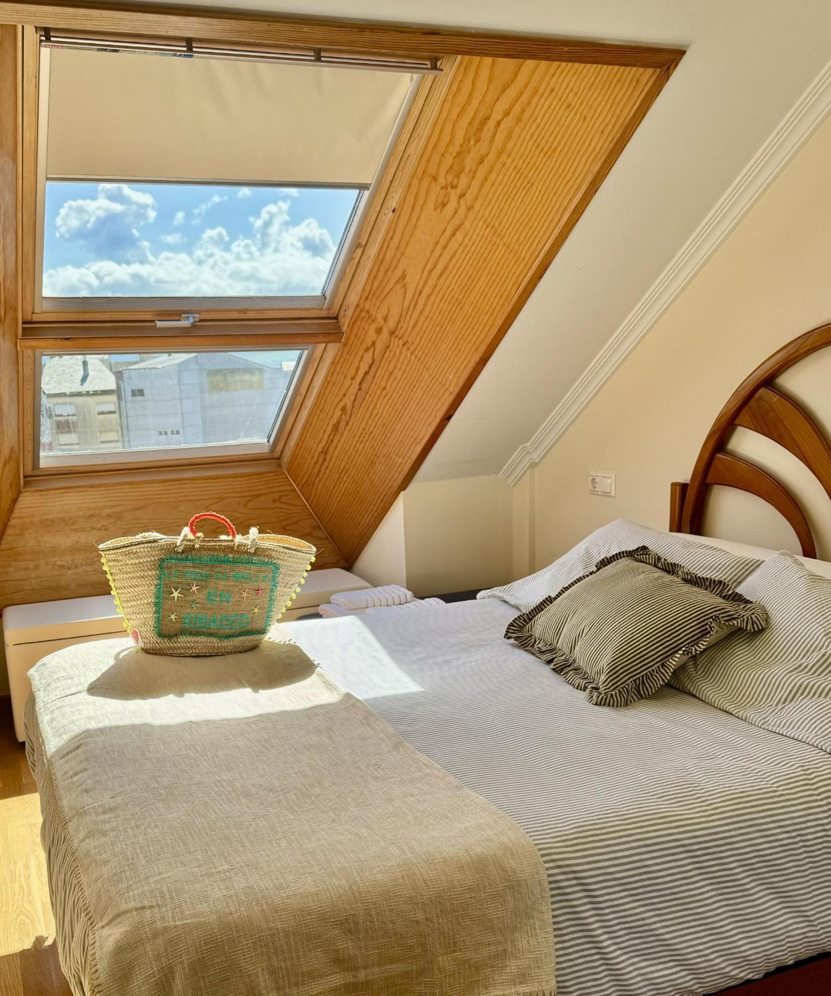 Moderno Piso Con La Mejor Terraza De Ribadeo Y Vistas Maravillosas Eksteriør bilde